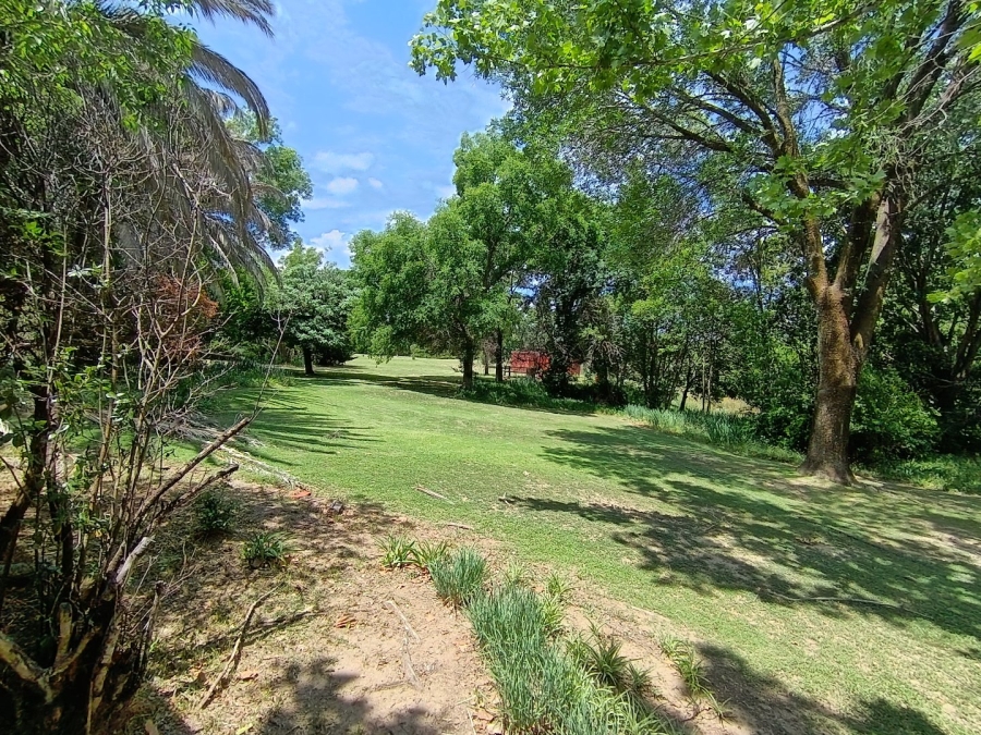 Commercial Property for Sale in Glen Free State